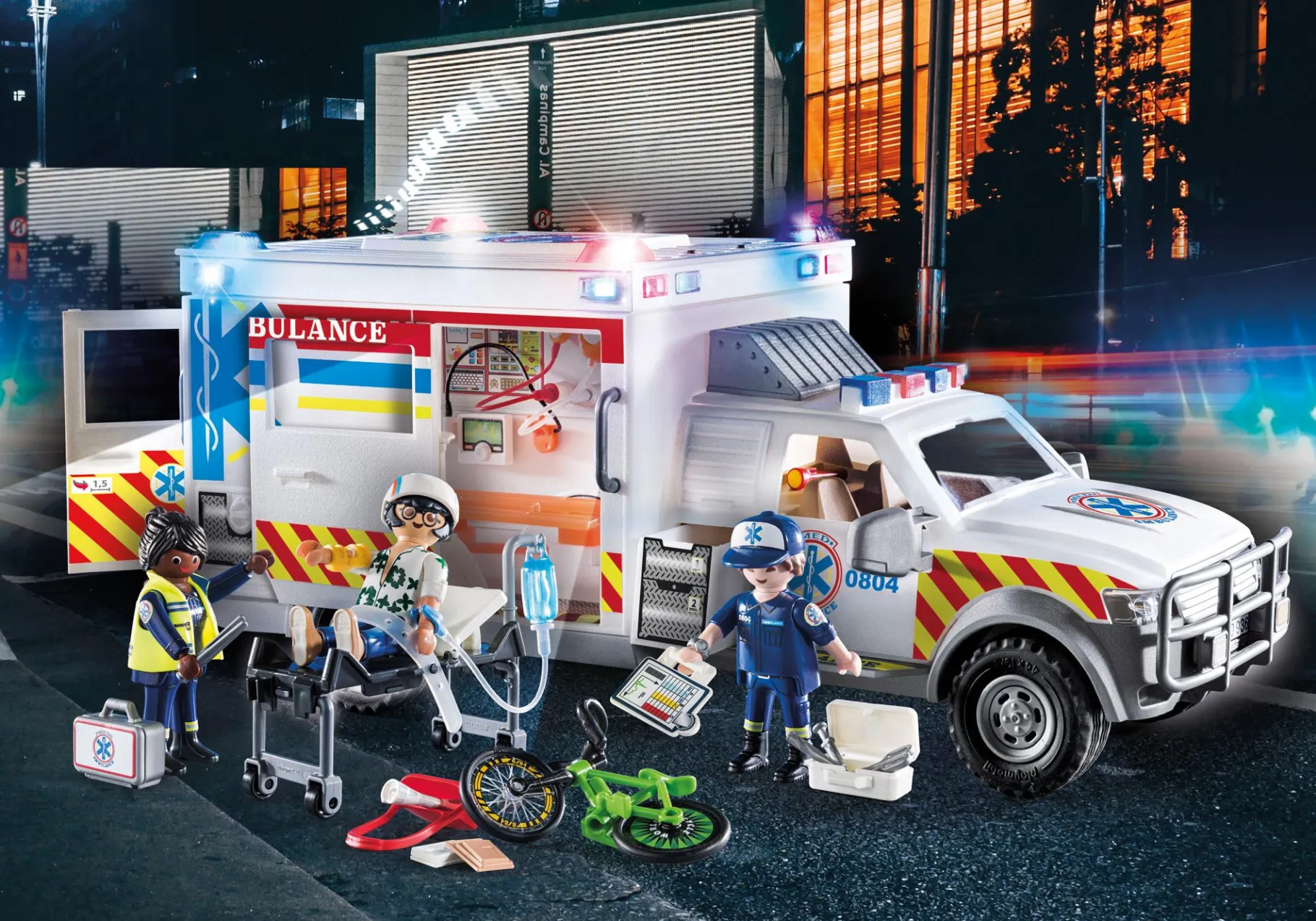 Rettungs-Fahrzeug: US Ambulance-PLAYMOBIL Online