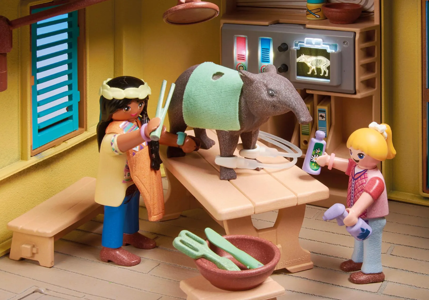 Wiltopia - Tierpflegestation-PLAYMOBIL Cheap